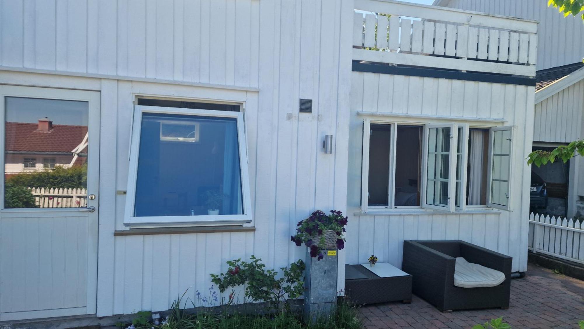 クリスティアンサンCosy Flat For 4 Personsアパートメント エクステリア 写真